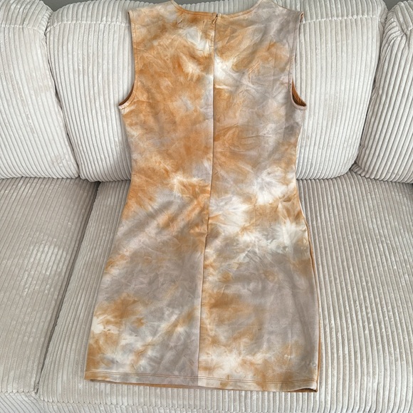 Multi color dress - Picture 2 of 2